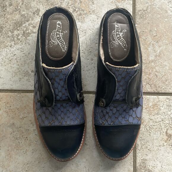 Freebird Malena Leather Oxford Mule Navy Multi - Picture 2 of 16